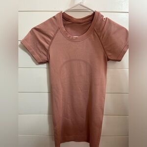 pink lulu swiftly tech size 0